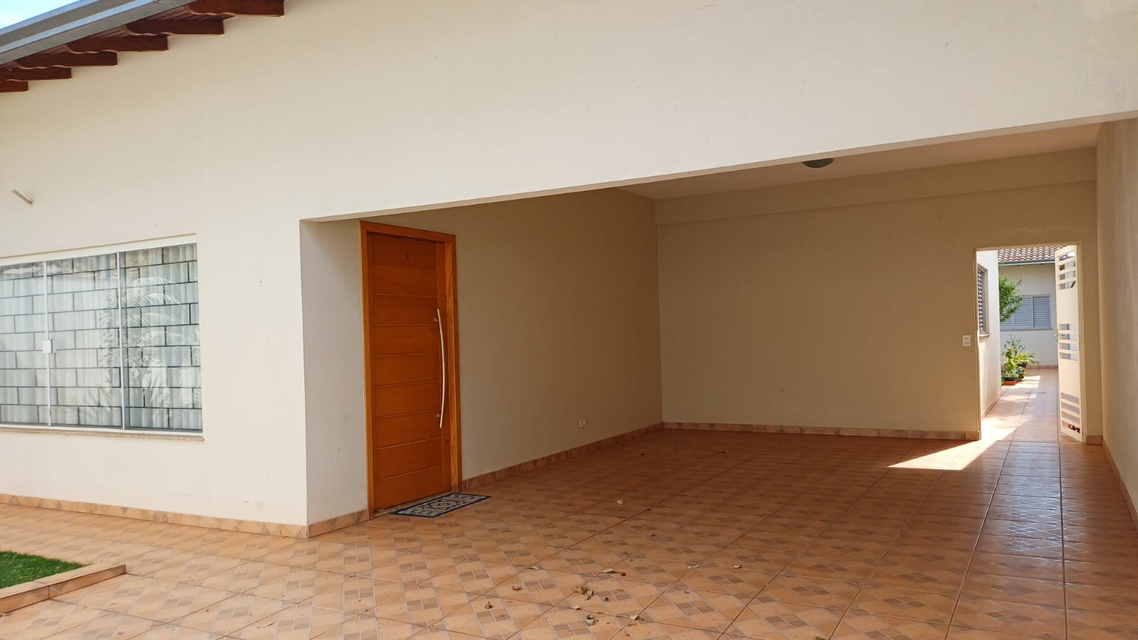 foto do anúncio Casa térrea no Jardim Mediterrâneo à venda, zona Sul, próxima Av. Harry Prochet em Londrina/PR.